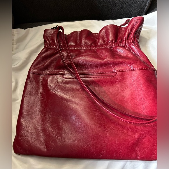 SOLD**** Authentic Hobobags "Prose" crossbody/shoulder bag. Offers are welcome! - Picture 4 of 12